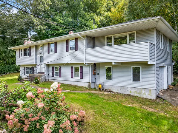 192 Leffingwell Road, Montville, CT 06382