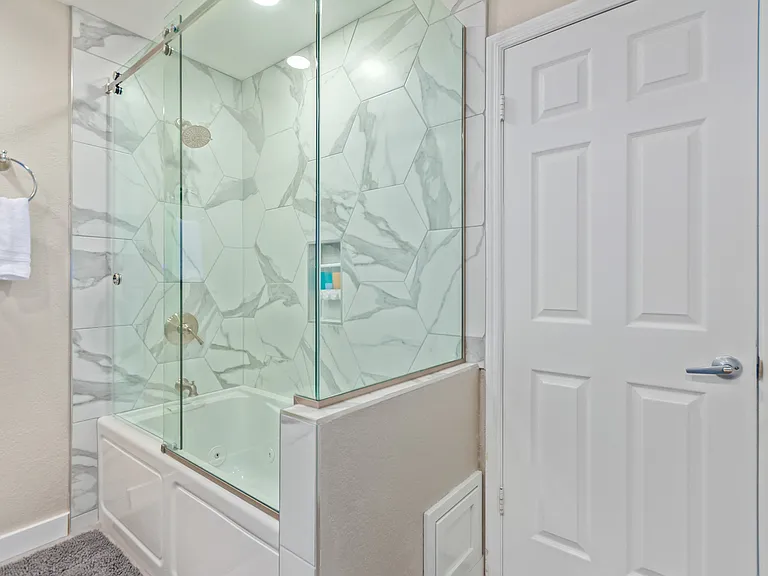 1010 E Wescott Dr — Photo 21