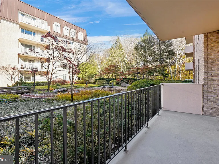 8101 Connecticut Ave #S307 — Photo 23