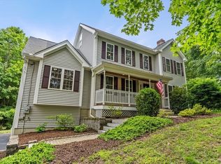 13 Oak Hill Rd, Brookline, NH 03033
