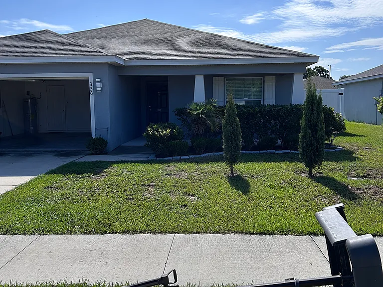 336 Saint Georges Cir — Photo 4