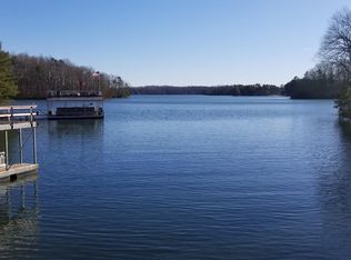 8420 Swiss Air Rd, Gainesville, GA 30506