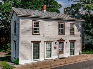 114 N Central St, Broadway, VA 22815