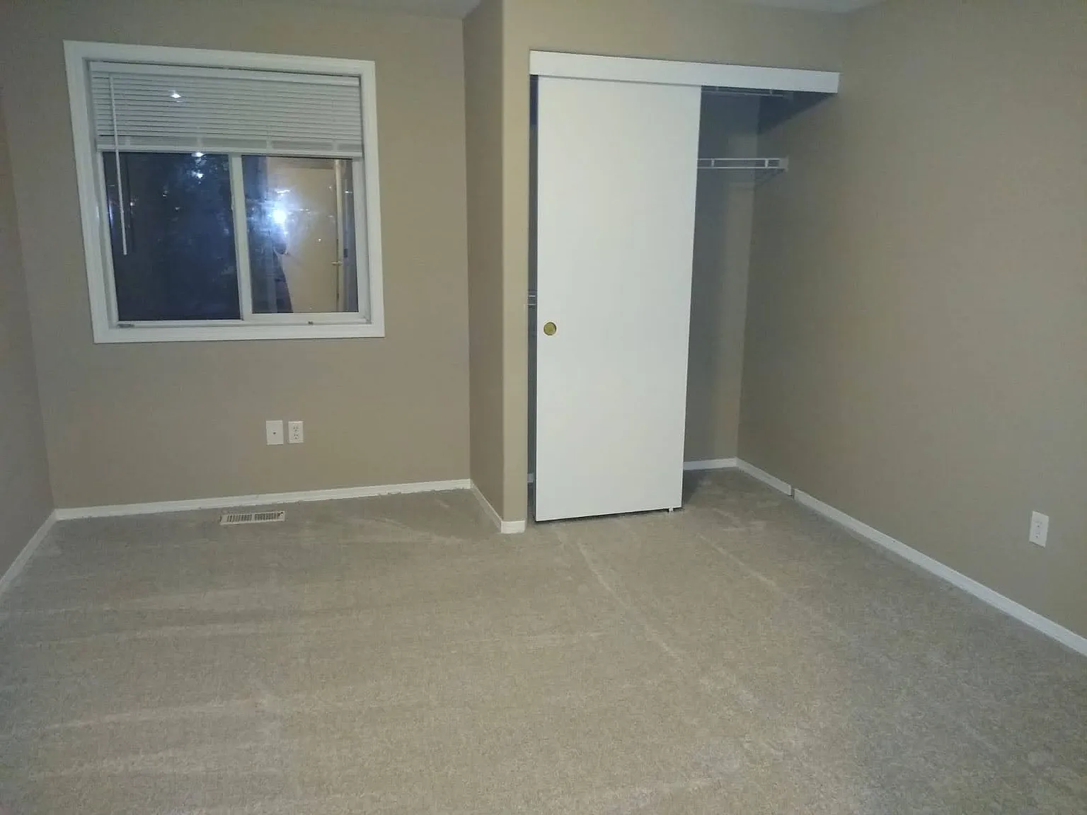 2 bed, 1.5 bath, 1080 sqft, $1,500 — Photo 4