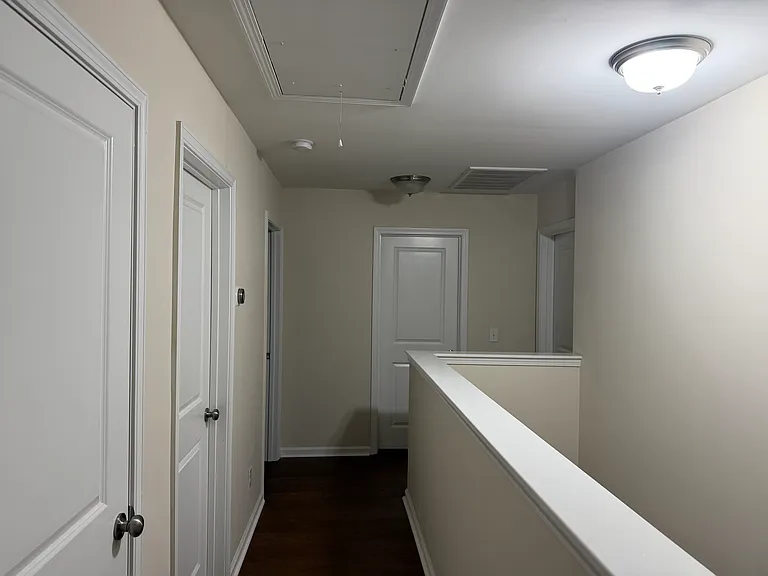 115 Winslow Cir #115 — Photo 2