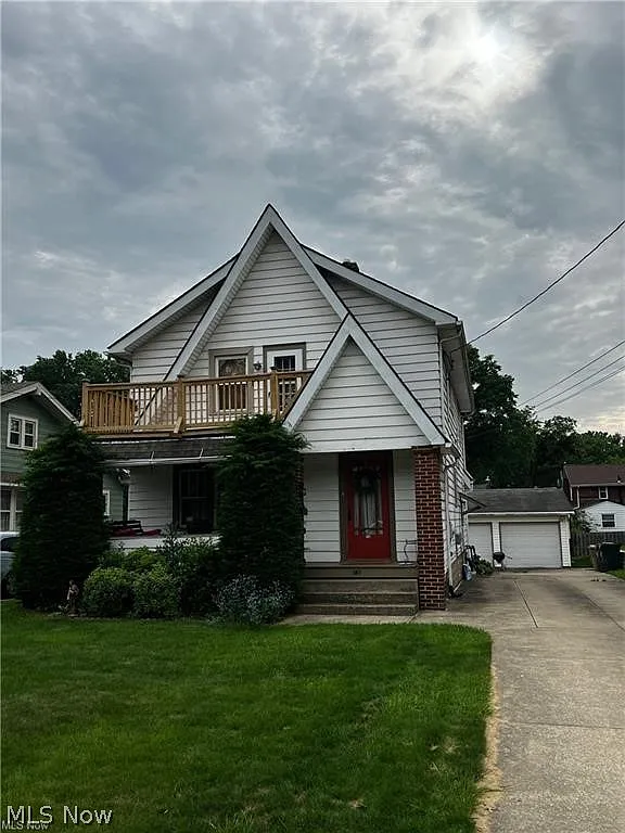 1736 17th St photo 1