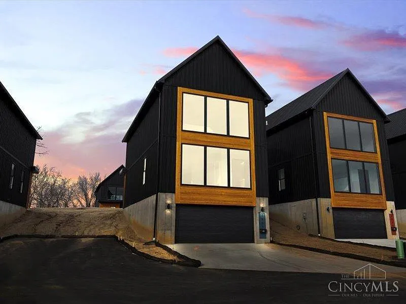 3537 Eden Ave photo 1