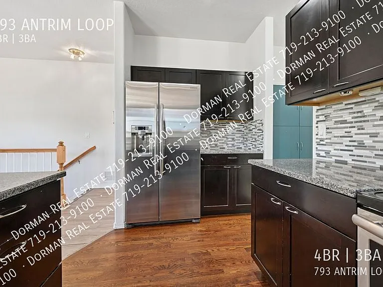 793 Antrim Loop — Photo 10