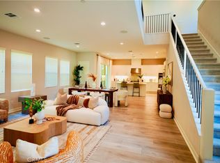 150 Edna Pkwy, Lake Forest, CA 92630