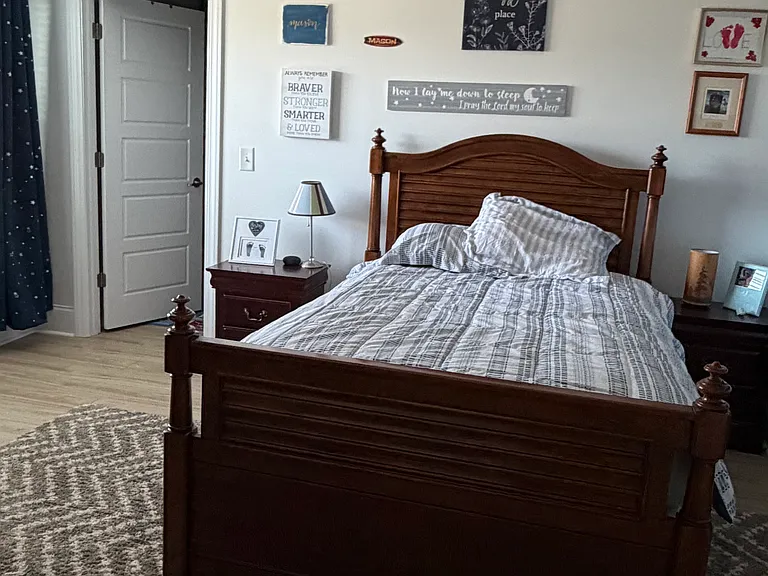 1812 Armor Crest Ln — Photo 12
