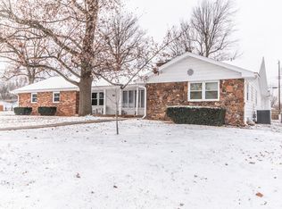 325 S Troy Ave, Springfield, MO 65802