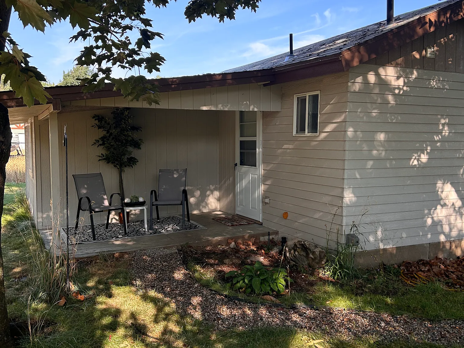1 bed, 600 sqft, $1,300 — Photo 1