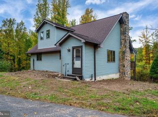 122 Mine Rd, Oley, PA 19547