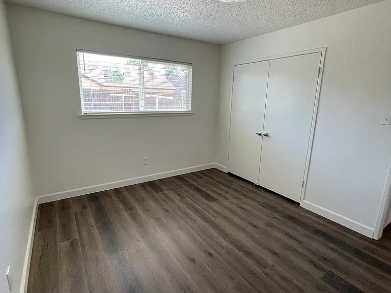 1315 Cardinal St — Photo 22