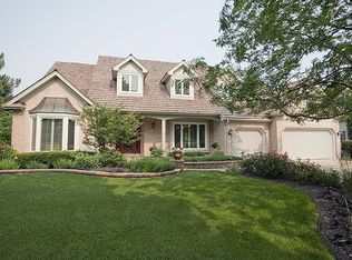 3104 White Eagle Dr, Naperville, IL 60564