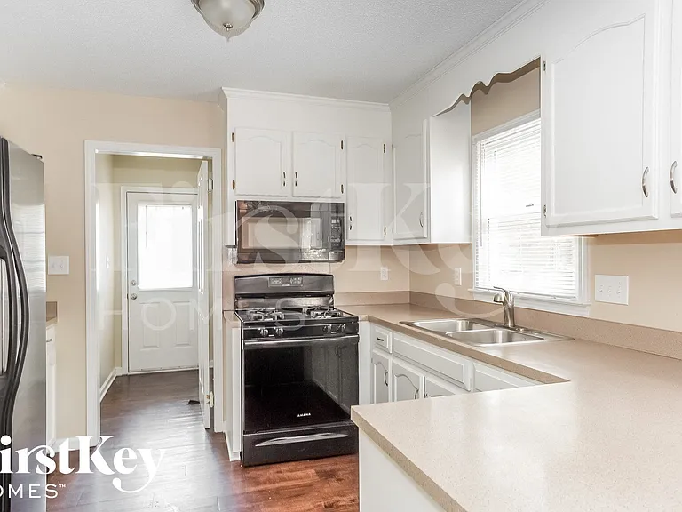 169 Antelope Dr — Photo 6
