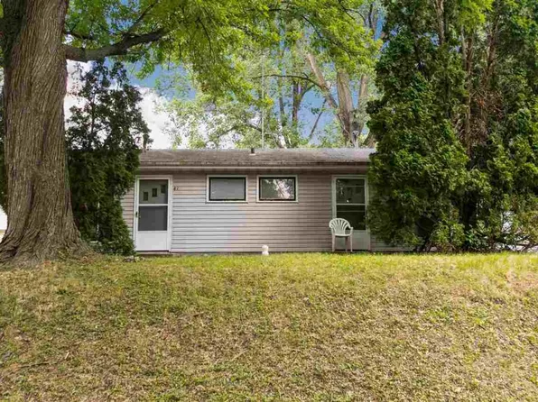 611 4th Ave, Coralville, IA 52241