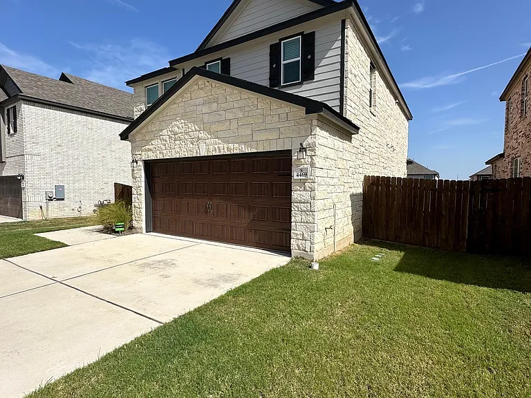 4469 Acerno St — Photo 36