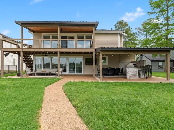 125 Xit Ranch Rd, Trinidad, TX 75163