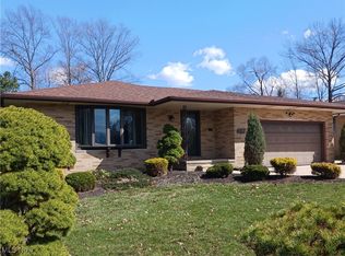 7493 Stary Dr, Parma, OH 44134