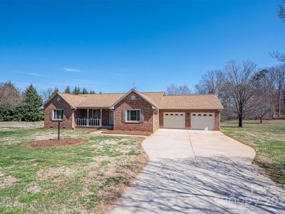 1922 Dogwood Flower Ln, Lincolnton, NC, 28092