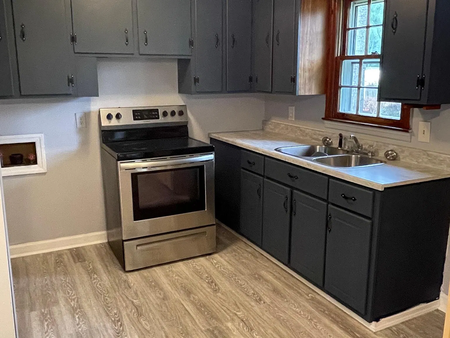 3 bed, 1040 sqft, $1,500 — Photo 2