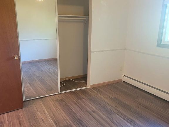 5th image of 2510 Jackson St NE #17