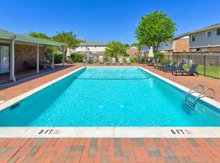415 Parkdale Dr APT 16B, Charleston, SC 29414