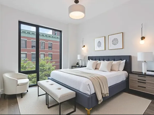 280 West 132nd Street image 3 of 18