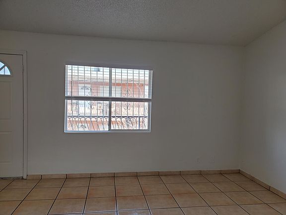 3rd image of 6332 Casada Way