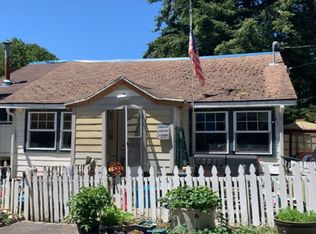 63180 Noah Rd, Coos Bay, OR 97420