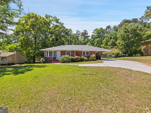 2nd image of 374 Dacula Rd