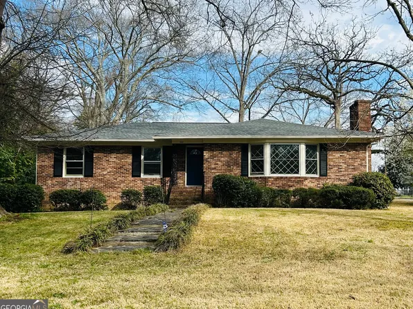 600 Oakcrest Dr, Rockmart, GA 30153