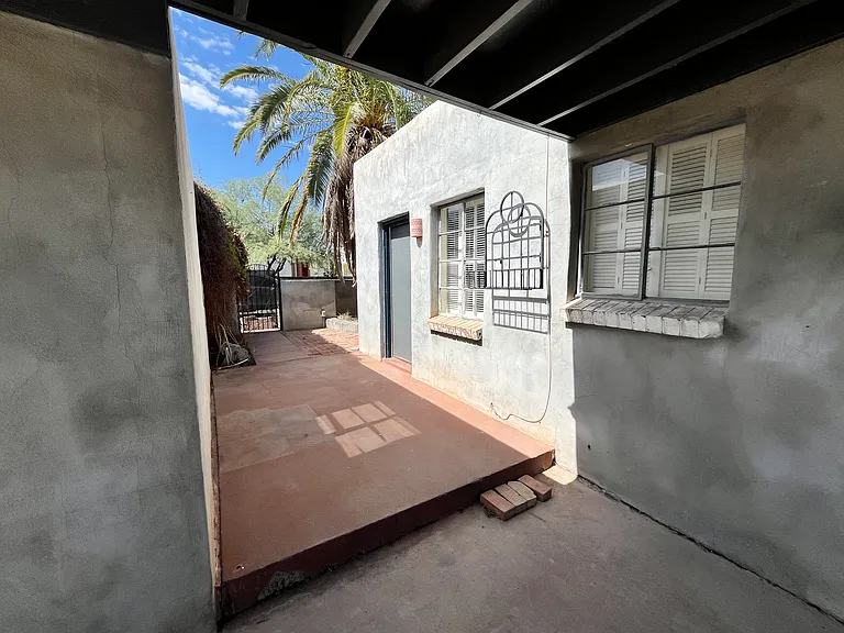 1625 N Camilla Blvd #1 — Photo 15