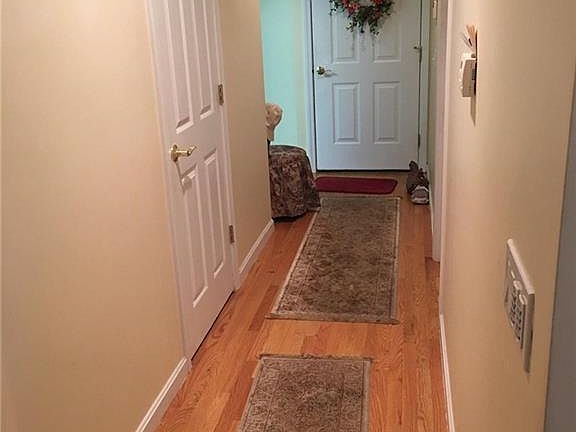 4th image of 1421 Douglas Ave Unit I