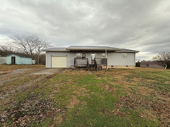 2nd image of 114 Greenview Dr