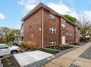 1330 S 30th Ave APT 2, Omaha, NE 68105