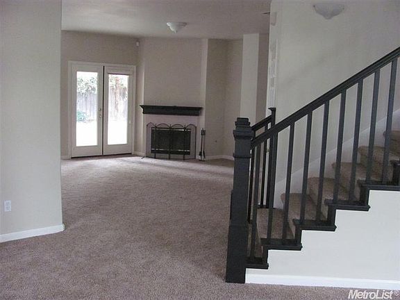 4th image of 6513 Walnut Haven Dr