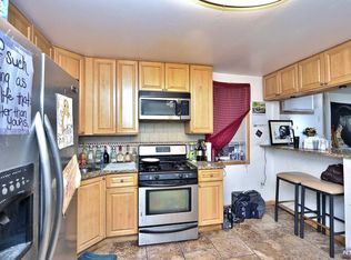 602 N 6th St, Newark, NJ