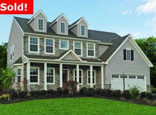 700 Baywood Ave, Wernersville, PA 19565