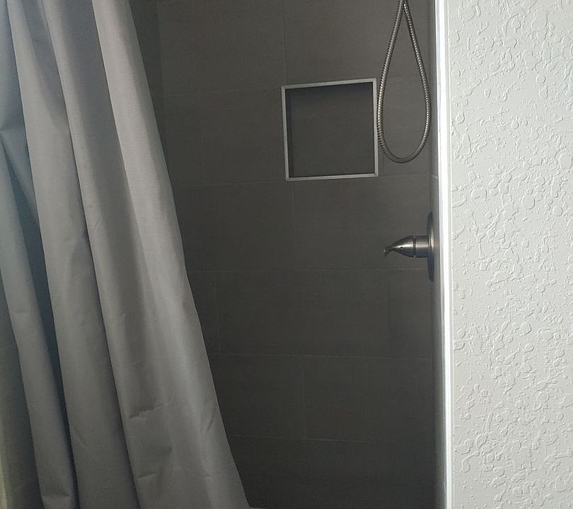 2nd image of 1200 Old Sunbury Rd APT 9