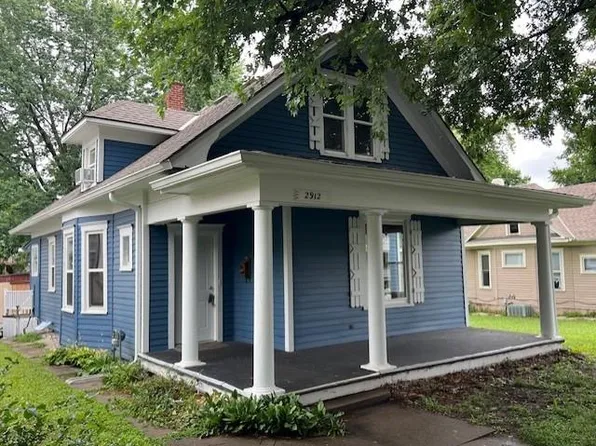 2912 Felix St, Saint Joseph, MO 64501