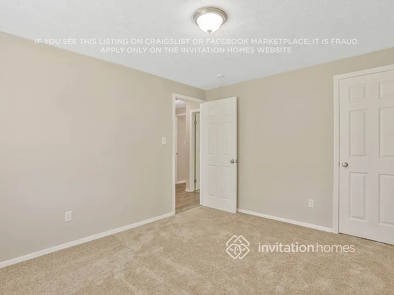6860 Cainwood Dr — Photo 15
