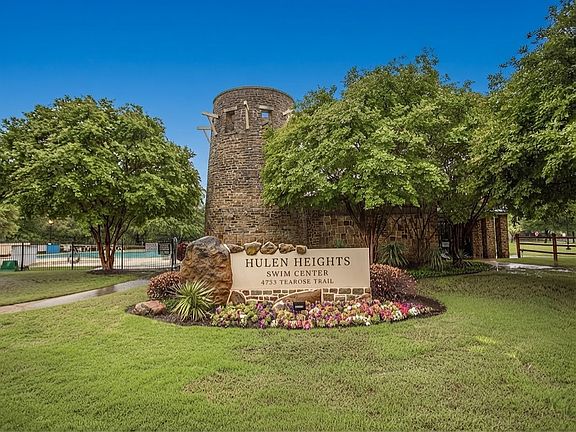 3rd image of 4821 Bellflower Way