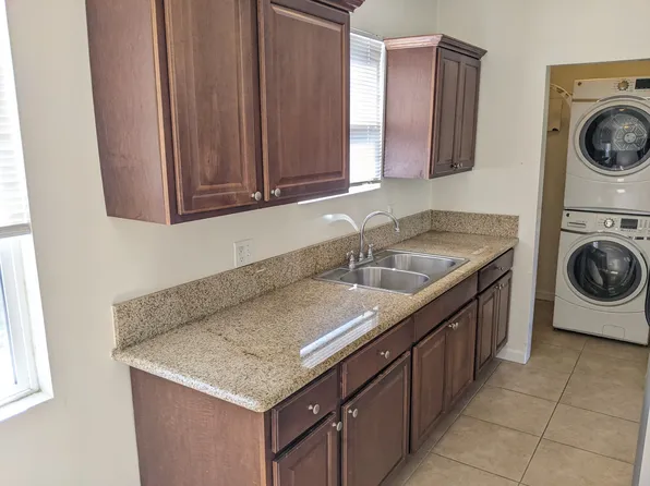 1415 S Cloverdale Ave #1419, Los Angeles, CA 90019