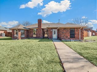 5206 Spring Creek Dr, Sachse, TX 75048