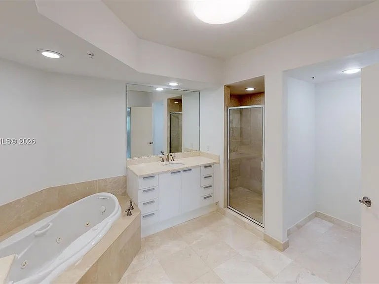 14951 Royal Oaks Ln #409 — Photo 43