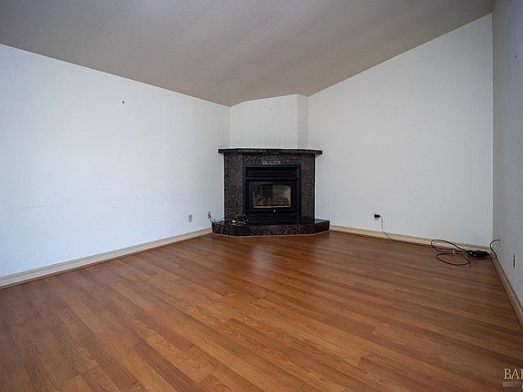 5th image of 206 High Street