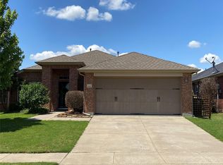 608 Meandering Trl, Little Elm, TX 75068
