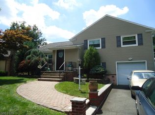 1541 Lenape Rd, Linden, NJ 07036